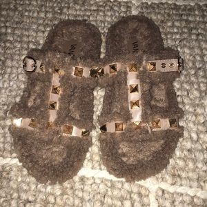 Vaneli Freddy Sherpa faux fur studded sandal